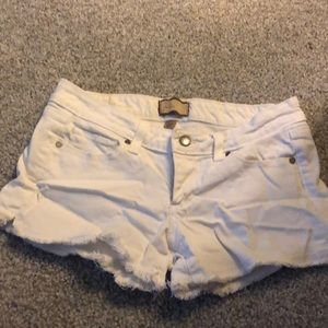 Paige low rise white shorts size 27